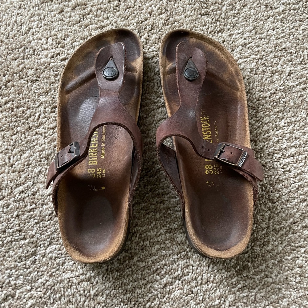 Birkenstock Gizeh Brown Leather Sandals